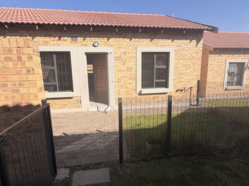 House to Rent in The Hills Estate - Photo 1
