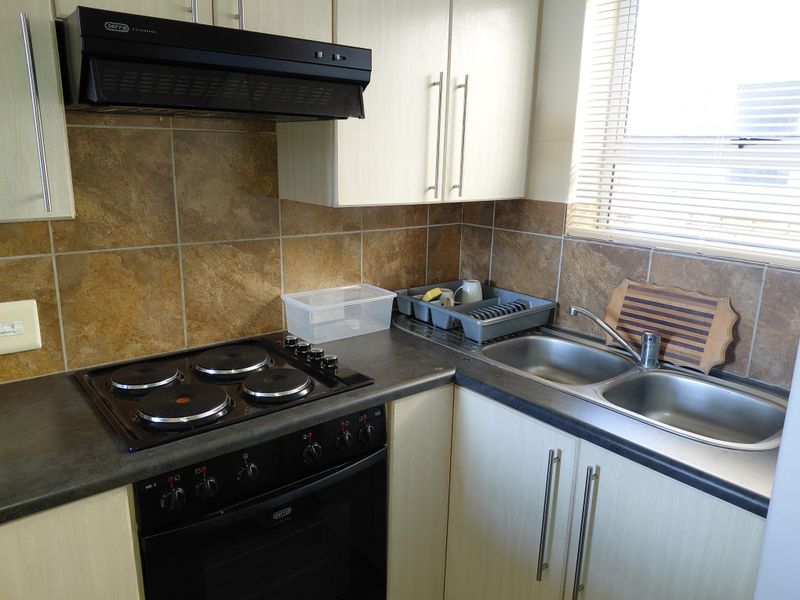 Windsor Palace Lofts – Windsor Park, Despatch - Photo 5