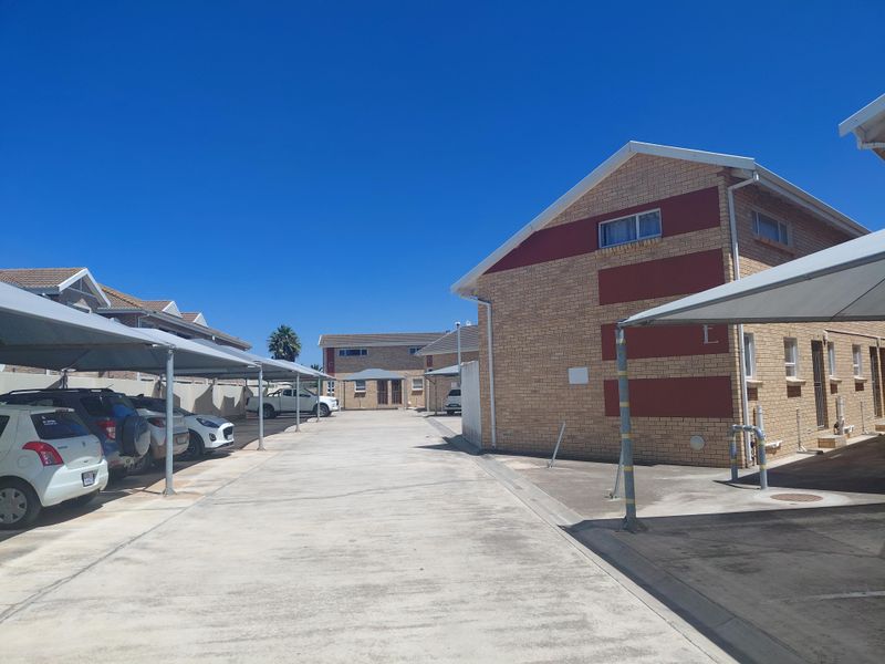 Windsor Palace Lofts – Windsor Park, Despatch - Photo 2