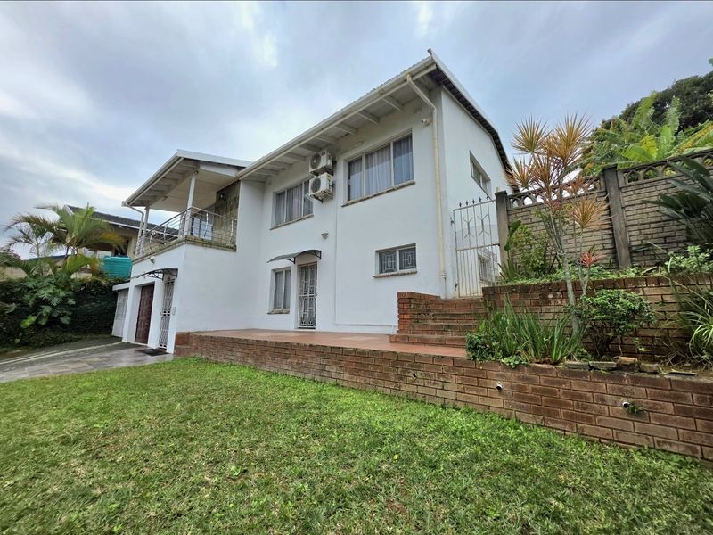 Stunning Move in ready home in the heart of Isiphingo Hills!!! - Photo 3