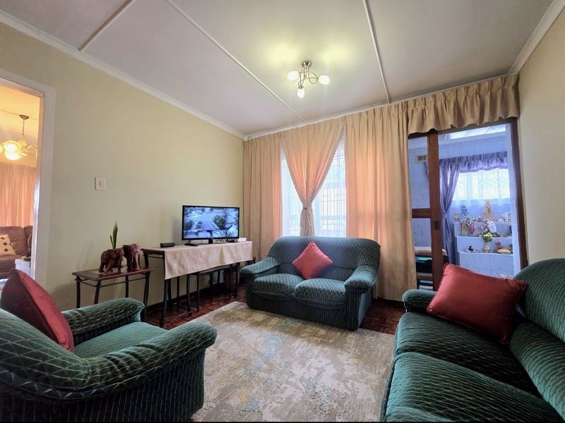 Stunning Move in ready home in the heart of Isiphingo Hills!!! - Photo 10