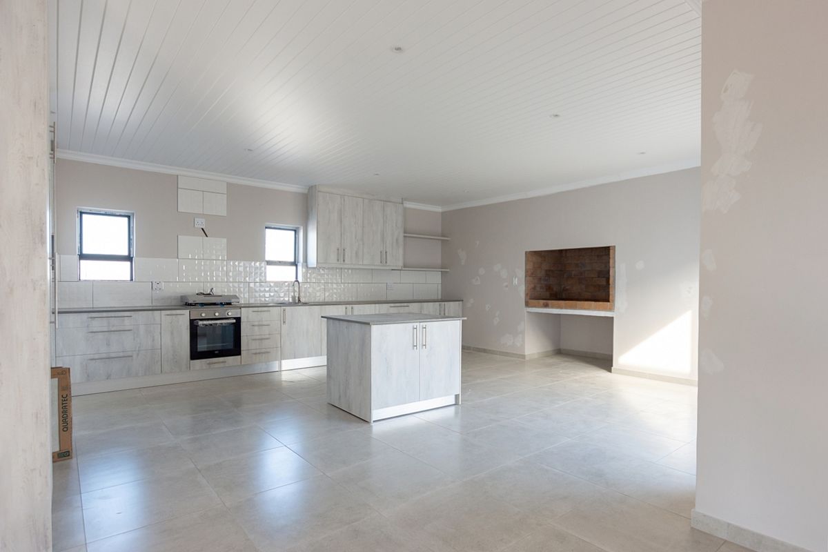 Stunning New Home – Almost Ready for Its Proud New Owners! - Photo 4