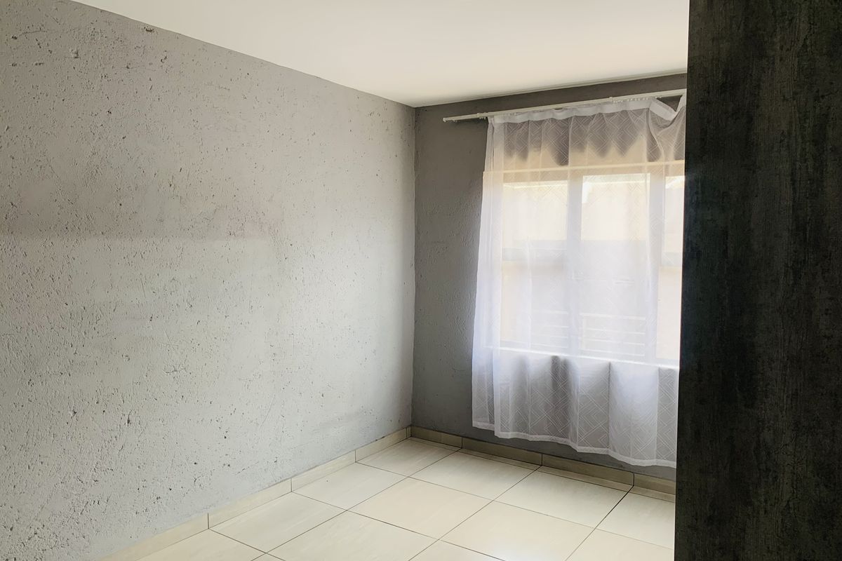 Convenient, Safe and Modern Living. - Photo 4
