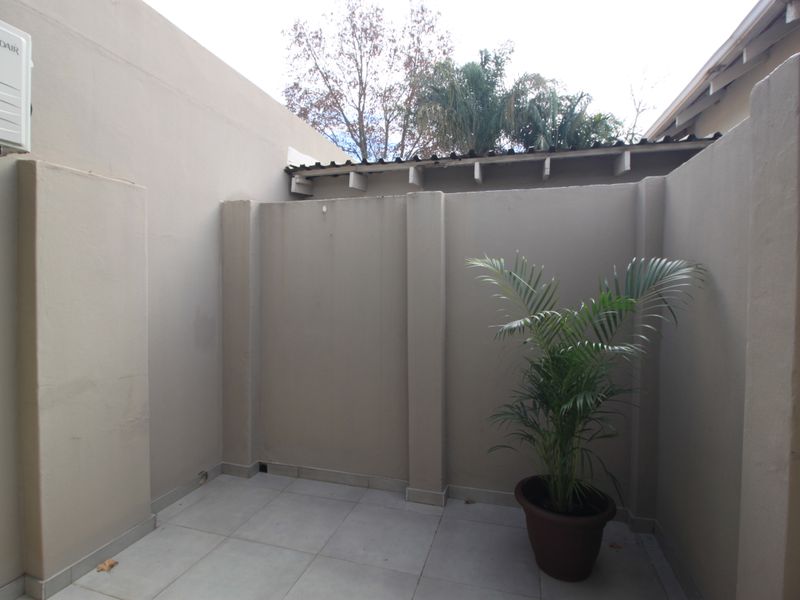 1-Bedroom Flat To Let | Highlands North - Photo 10