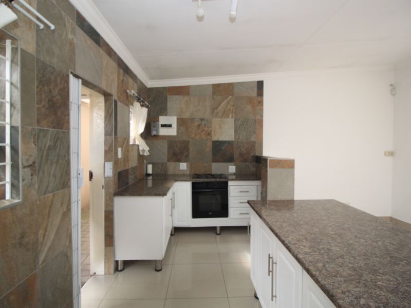 1-Bedroom Flat To Let | Highlands North - Photo 4