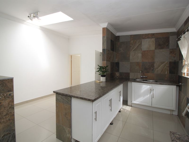 1-Bedroom Flat To Let | Highlands North - Photo 3