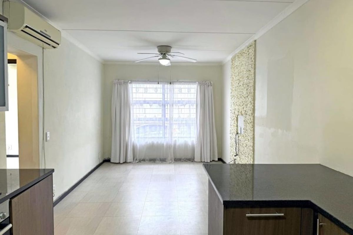 2 Beds with 2 Parkings  Windermere - Photo 4