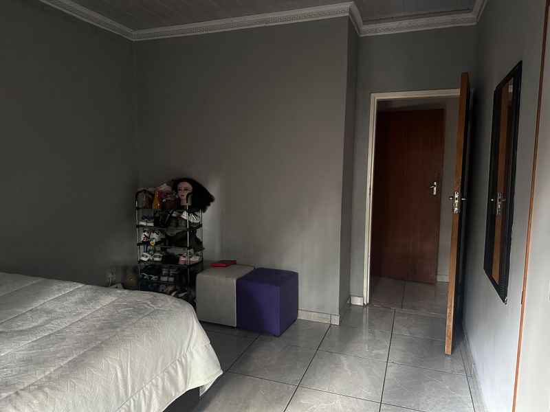 Cozy 2 Bedroom Apartment In Rustenburg Central! - Photo 9