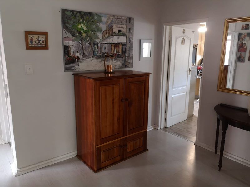 A Home That Simply Has It All – Style, Security & Effortless Living in Azalea Park - Photo 6