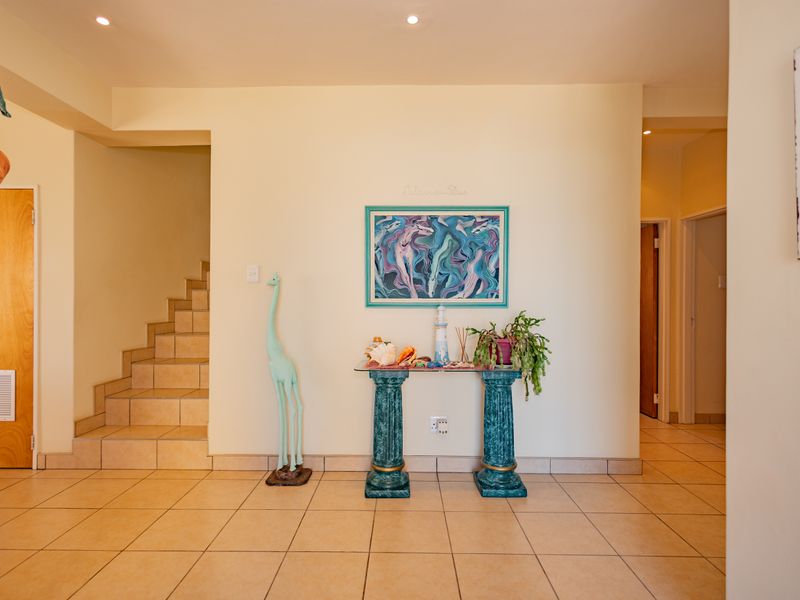 Dual Living Gem in Strandfontein – Perfect for Two Families on the West Coast - Photo 4