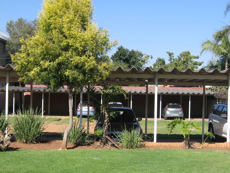 Well Situated Commercial Property with Many Possibilities - Photo 6