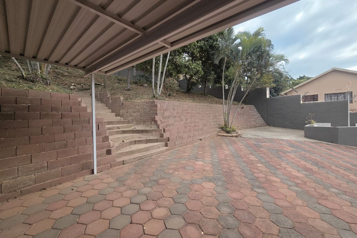 Well priced family haven with exceptional features - Photo 5