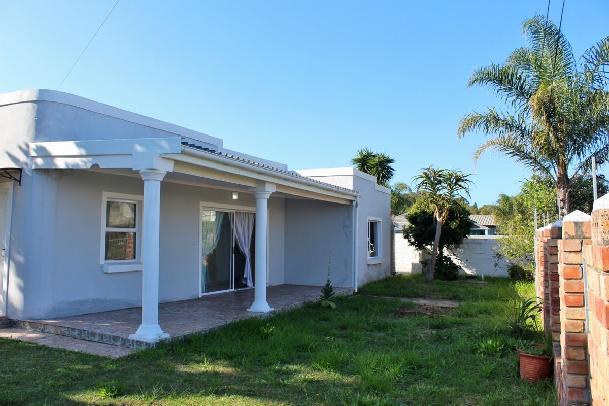 Three Bedroom With Flatlet, Home For Sale On East Bank, Port Alfred - Photo 3