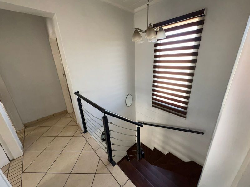 Modern Comfort Meets Effortless Living! - Photo 10