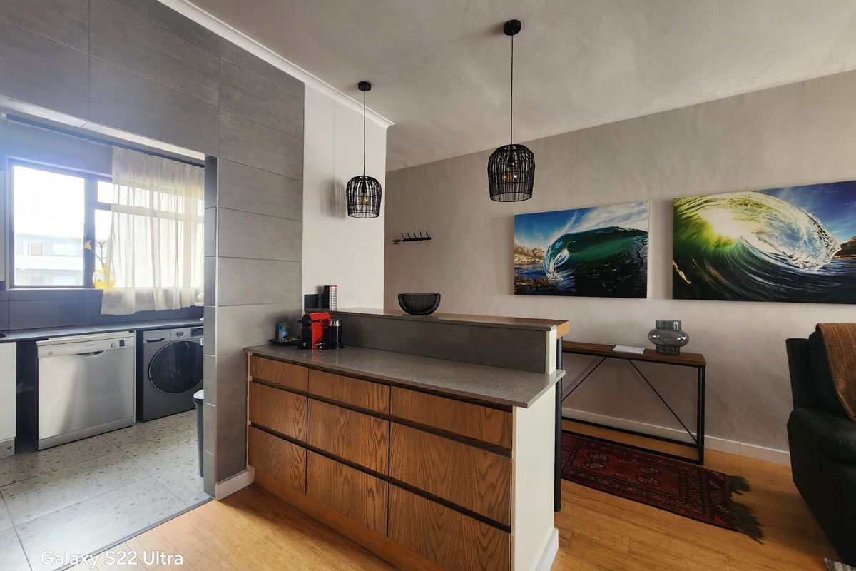 Don't Miss Out on This Coastal Luxury Gem! - Photo 2