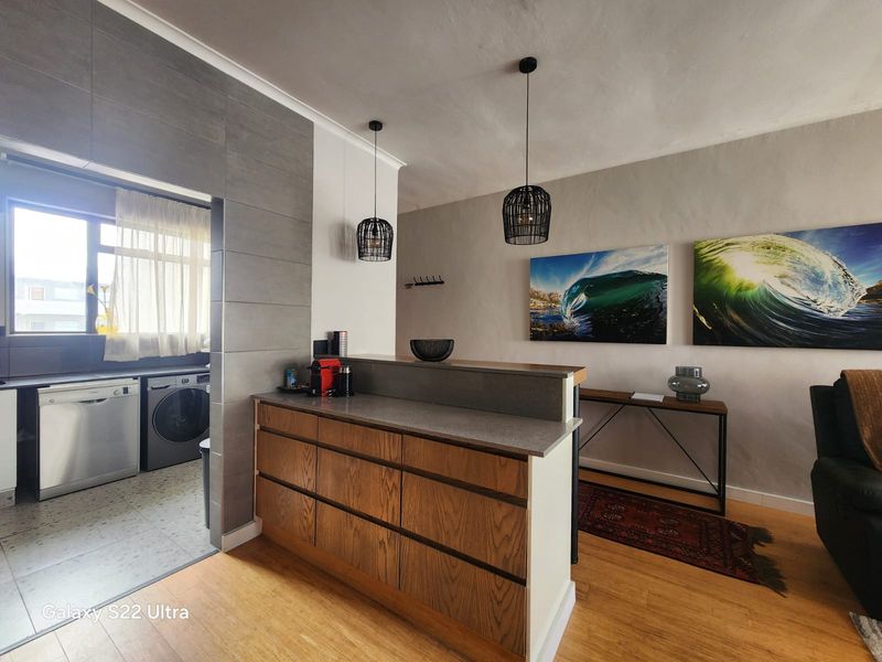 Don't Miss Out on This Coastal Luxury Gem! - Photo 2