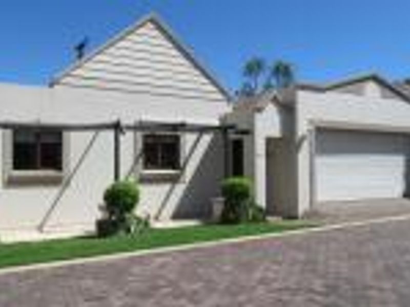 Modern 3-Bed, 3-Bath Unit for Sale in Witkoppen - Photo 1