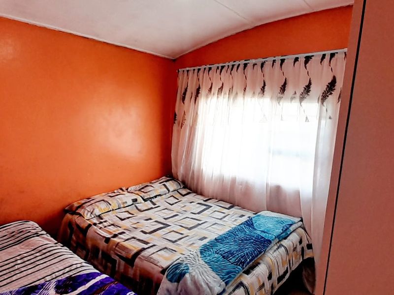 Home for sale in Mdantsane NU5 - Photo 8