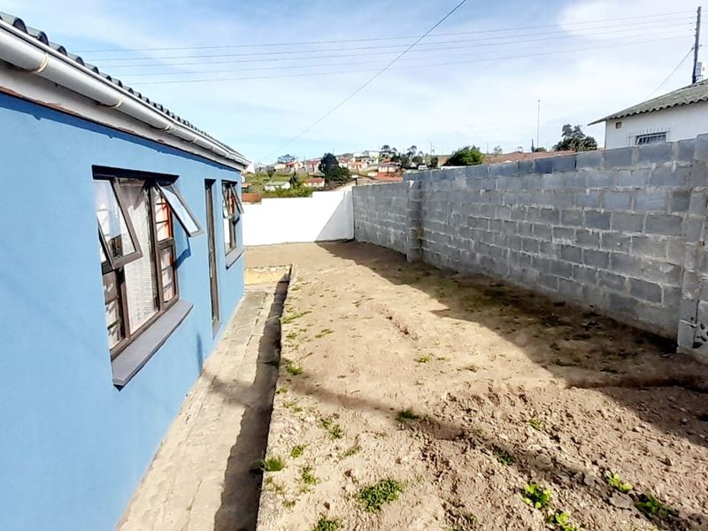 Home for sale in Mdantsane NU5 - Photo 7