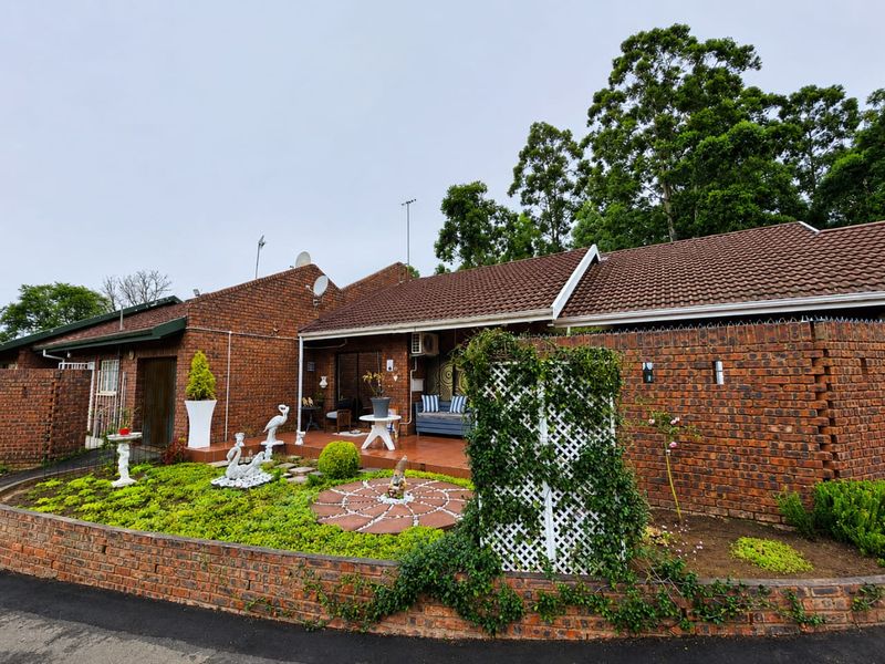 This is not a house, this is a lifestyle home - Photo 1