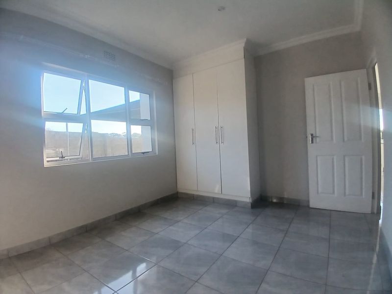Newly Built Home for Sale in Avalon Gardens, Gonubie - Photo 10