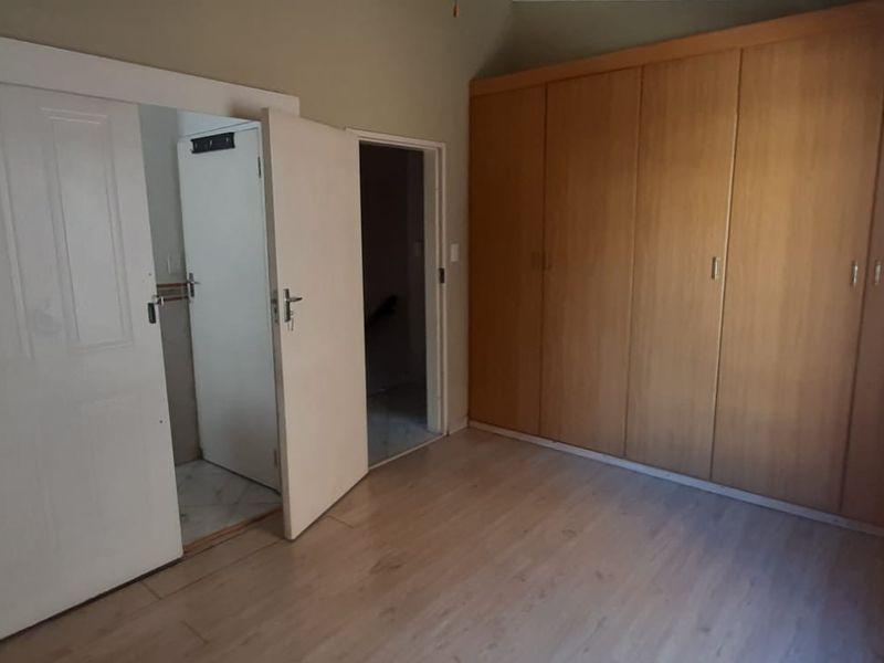 Spacious 2 Bedroom Duplex To Rent in Gezina only R7,900 per Month - Photo 7