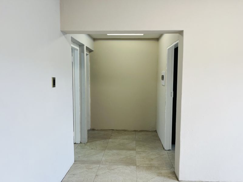 Compact and modern 2 bedroom apartment! - Photo 7