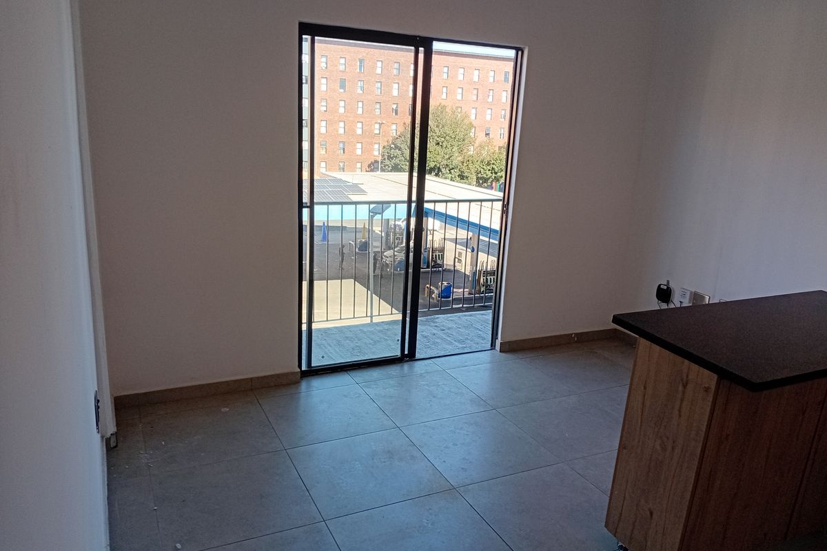 Spacious 1-Bedroom Apartment in Ferndale - Photo 5