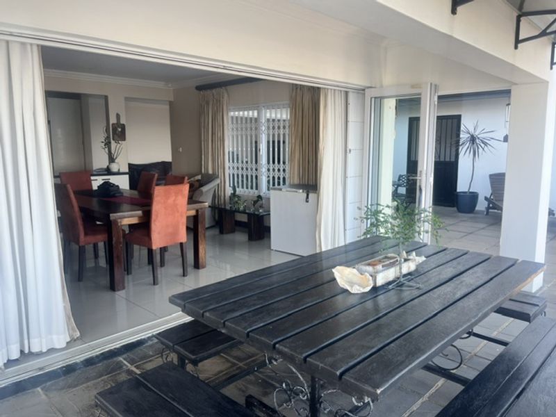 Every Day Feels Like a Holiday with Uninterrupted Sea Views - Photo 9