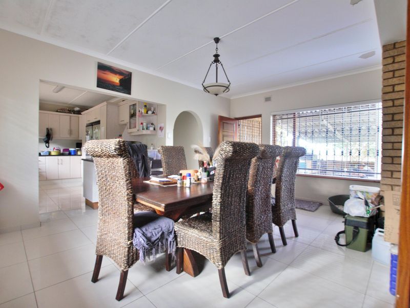 Prime Scottburgh South Property with Ocean Views - Photo 2