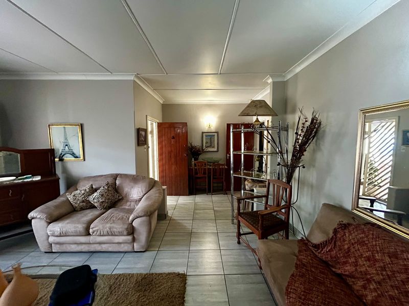 Prime Corner Home – Exceptional Value for Money - Photo 3