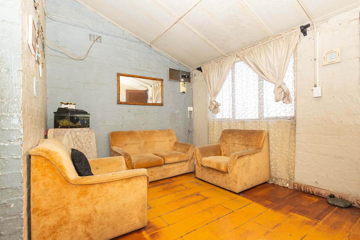 4 bedroom semi-detached home in Sarepta - Photo 3