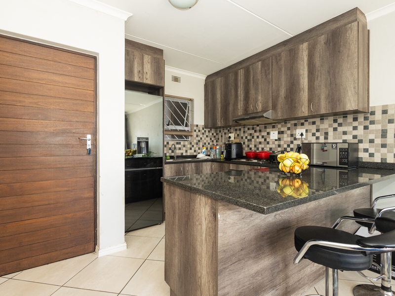 Charming 2-Bedroom Apartment for Sale in Vida Nova, Buh-Rein Estate - Photo 2
