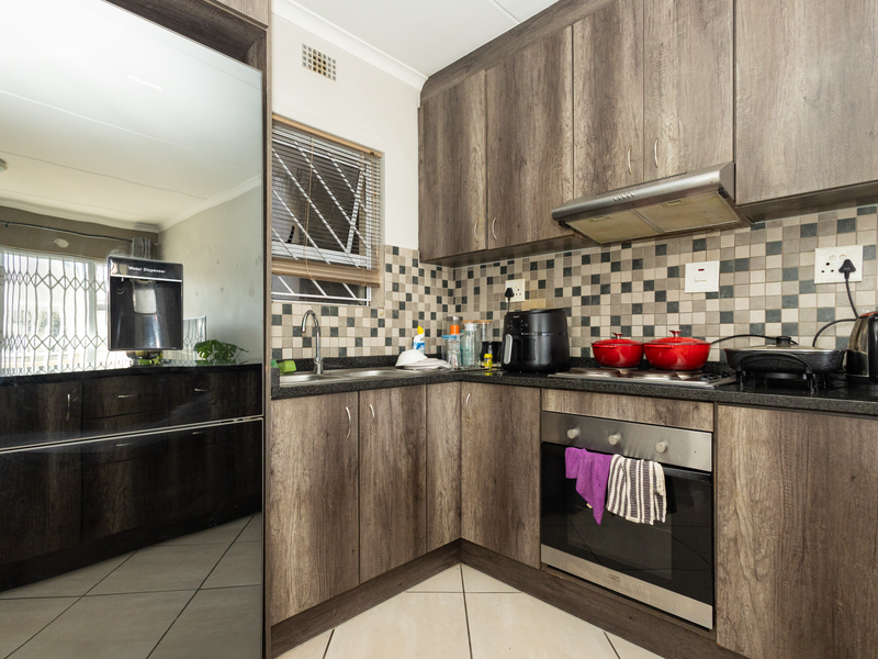 Charming 2-Bedroom Apartment for Sale in Vida Nova, Buh-Rein Estate - Photo 4