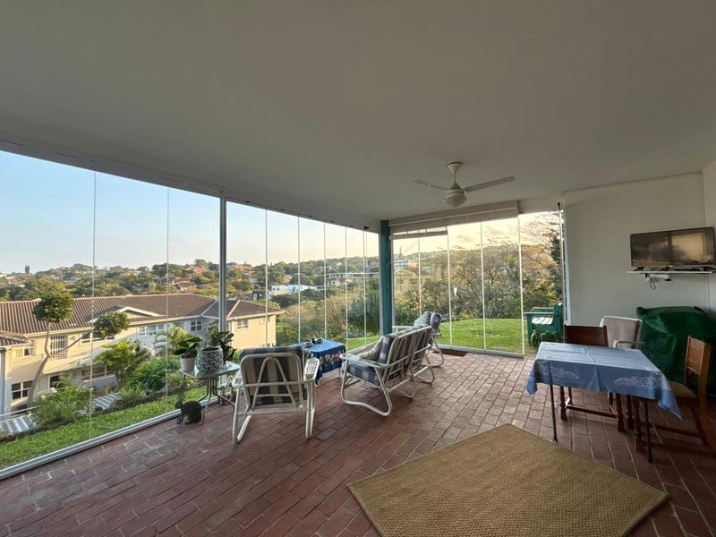 Barrington Ballito 4 bedroom with seaviews - Photo 10