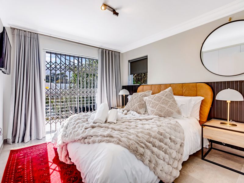 Chic & Trendy Apartment - Photo 8