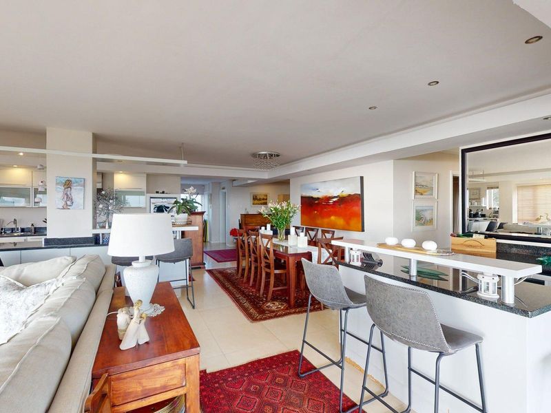 Luxury Penthouse with Unrivalled Ocean & Harbour Views - Photo 8