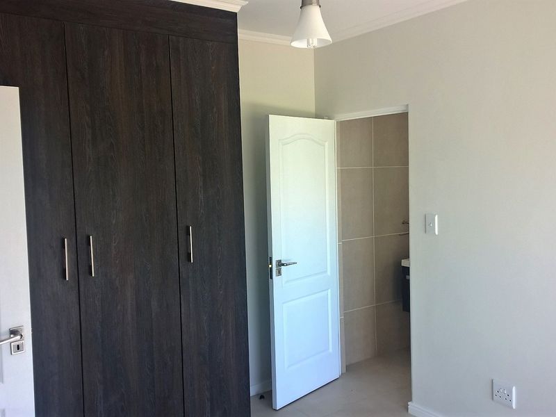 Modern 1-Bedroom Sanctuary in De Velde Lifestyle Estate - Photo 7