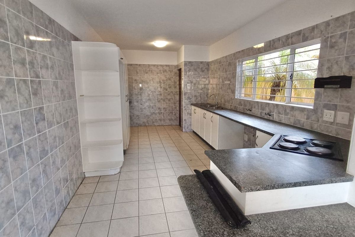 Freestanding Gem in Seaward Estate - Photo 3