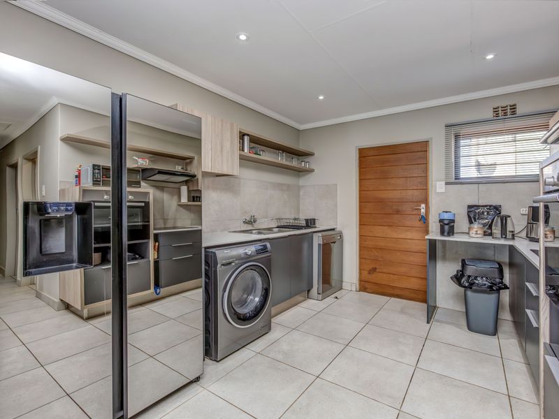 Discover Your Dream Home in Lion Pride Lifestyle Estate! Back-up power! - Photo 3