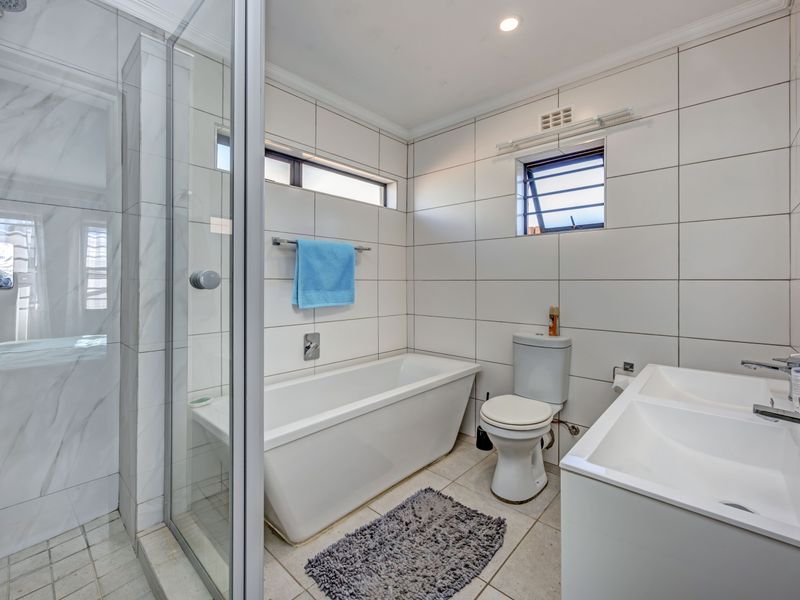 Discover Your Dream Home in Lion Pride Lifestyle Estate! Back-up power! - Photo 9