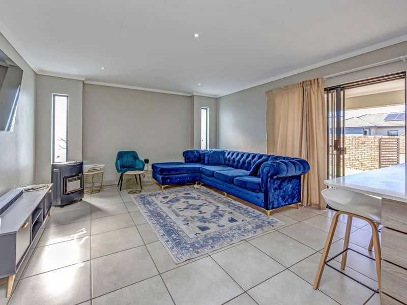 Discover Your Dream Home in Lion Pride Lifestyle Estate! Back-up power! - Photo 5