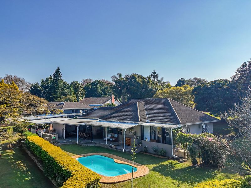 Charming Family Home with Elevated Views - Photo 1