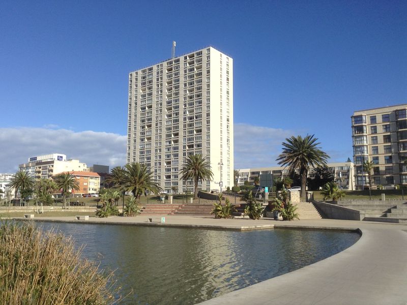 Beachfront Bachelor Apartment – The Beaches  - Secure Coastal Living - Photo 2