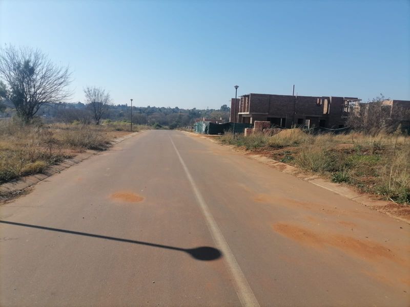 602 SQM LAND FOR SALE IN RASLOUW (CENTURION)INSIDE DU VIN ESTATE - Photo 7