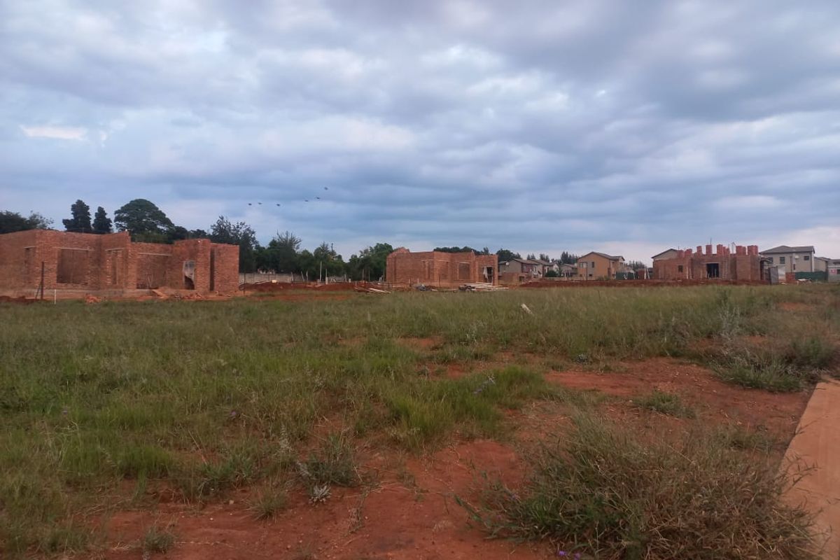 602 SQM LAND FOR SALE IN RASLOUW (CENTURION)INSIDE DU VIN ESTATE - Photo 5