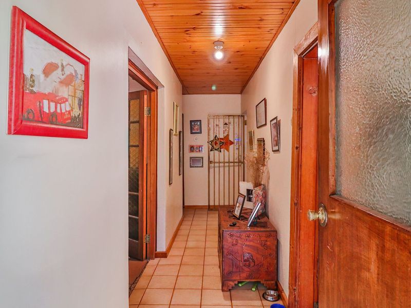 CHARMING HOME WITH 1 BEDROOM 1 FLAT - Photo 8