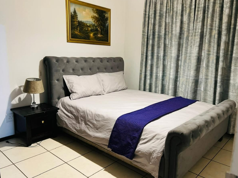 Spacious 3-Bedroom Ground Floor Unit – Katara Complex - Photo 4