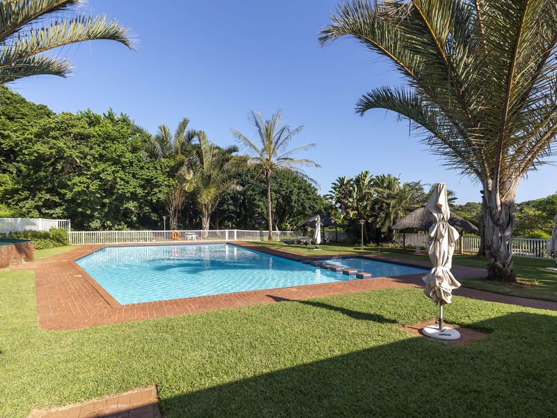 Spacious Coastal Living with Stunning Sea Views in Beverley Hills Estate - Photo 2