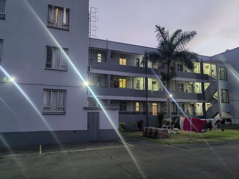 Apartment Rental Monthly In Durban - Photo 2